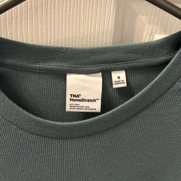 TNA HomeStretch Long Sleeve - Picture 3 of 3